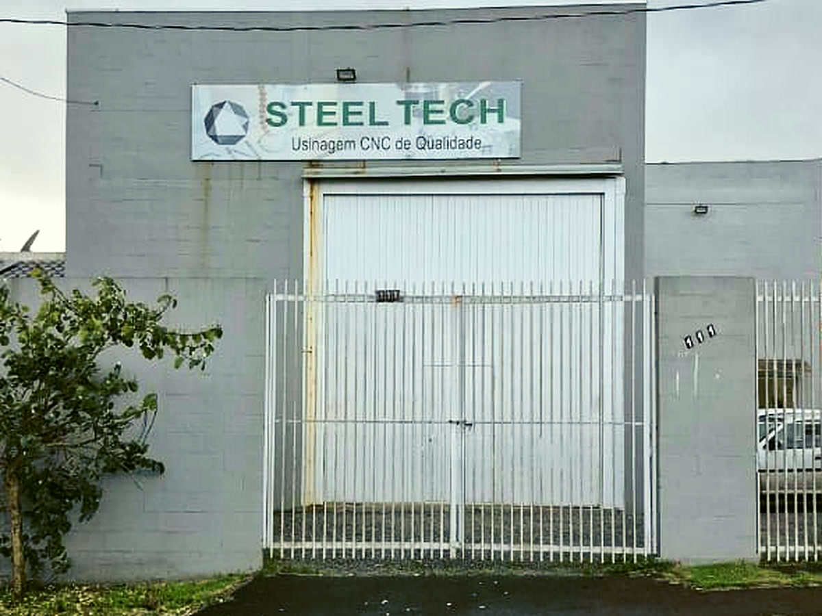 Fachada da Steel Tech em São José dos Pinhais